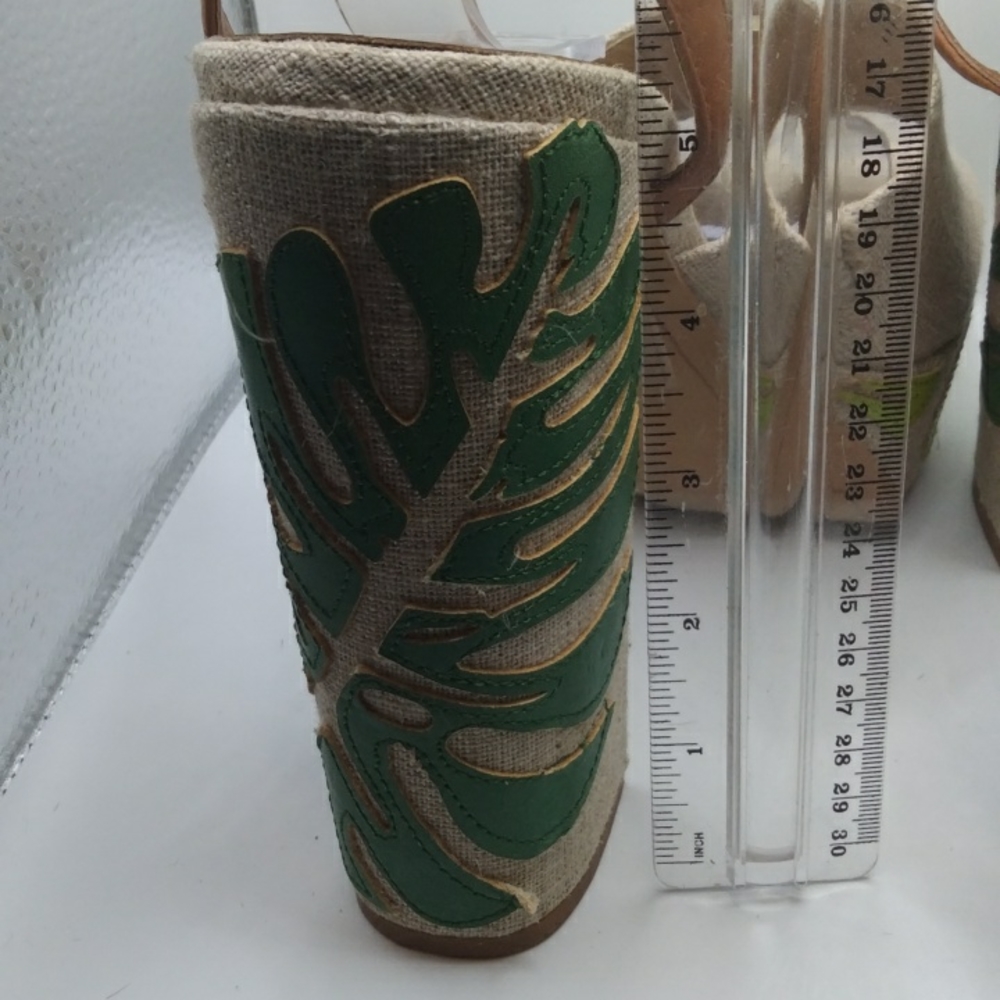 Heels - Picture 7 of 7